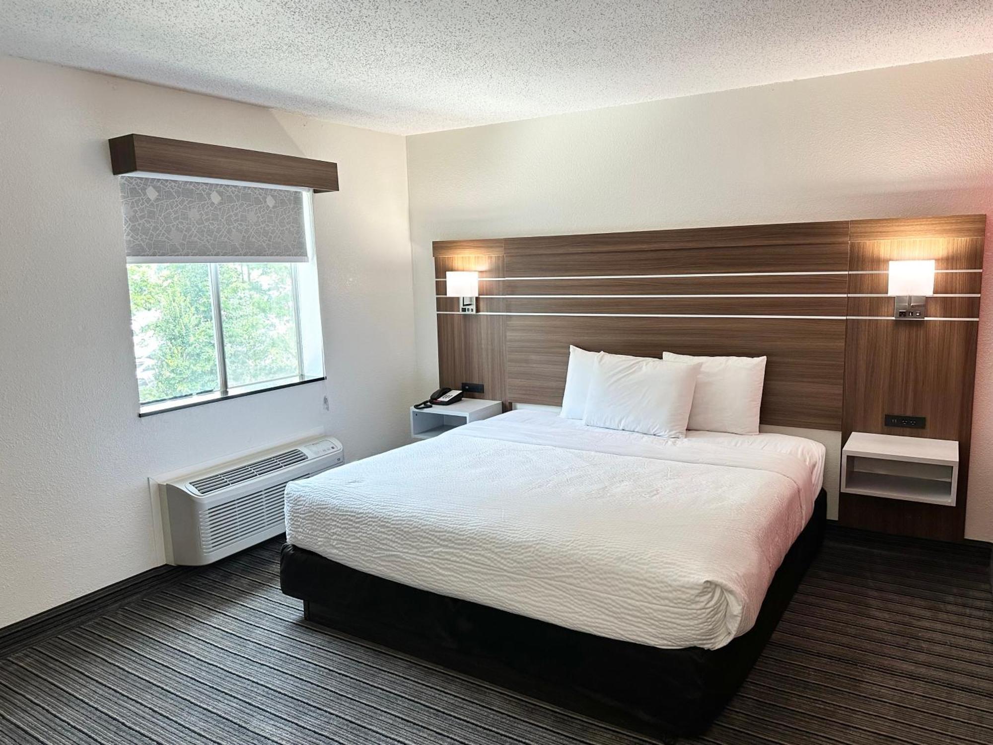 Ramada By Wyndham Lithia Springs Atlanta Hotel Exterior foto